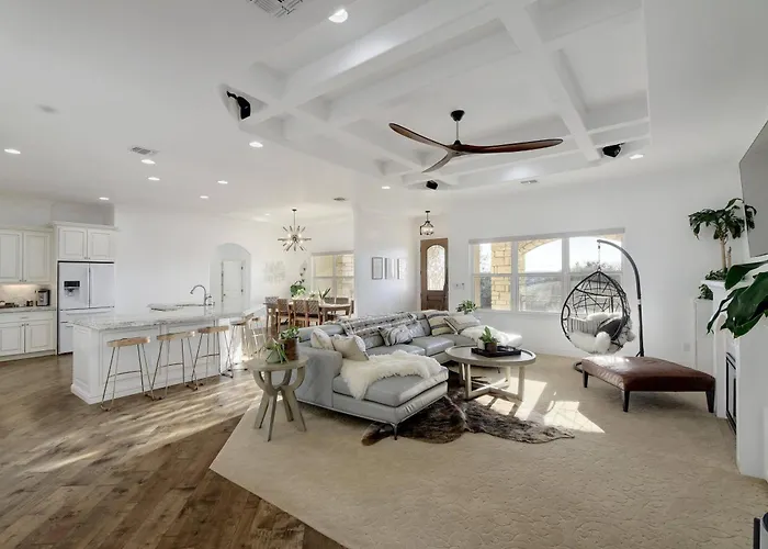 Holiday home Spacious House In Roundrock *