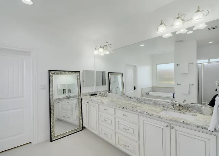 Spacious House In Roundrock