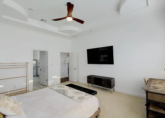 Spacious House In Roundrock