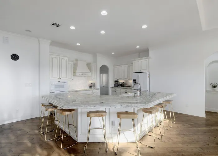 Spacious House In Roundrock Holiday home *
