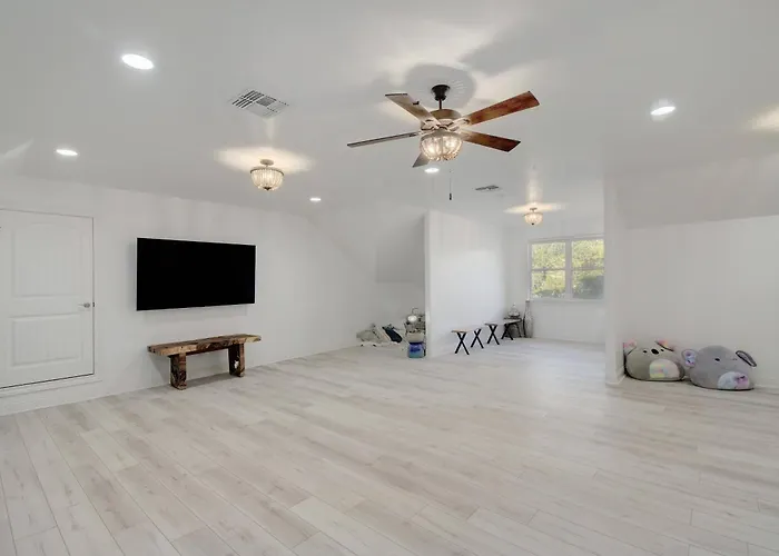 Spacious House In Roundrock Holiday home