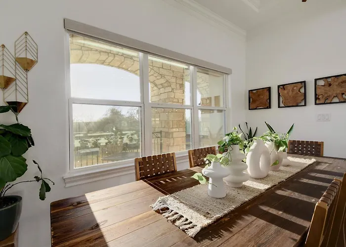 Holiday home Spacious House In Roundrock Round Rock