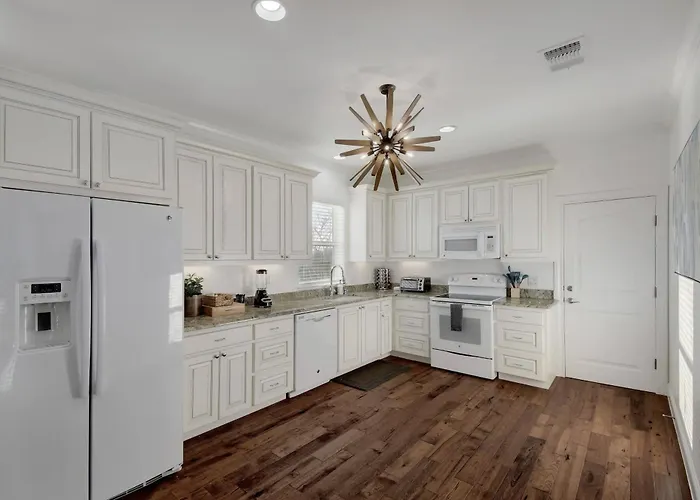 Holiday home Spacious House In Roundrock