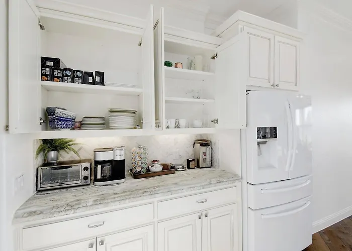 Spacious House In Roundrock * Round Rock